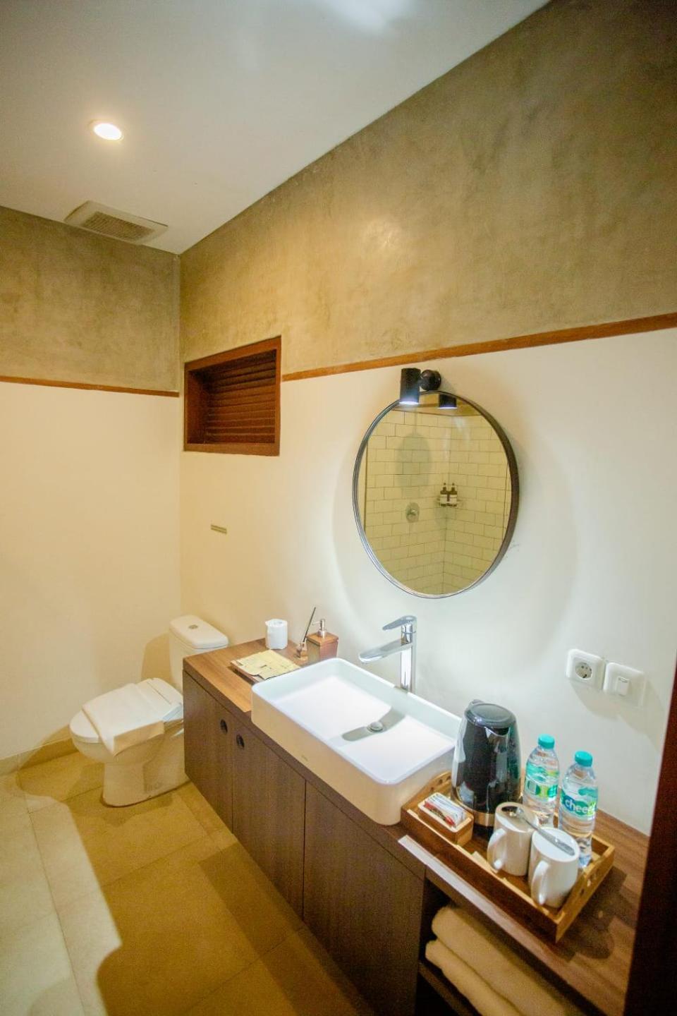 Hotel Ratan And 3*